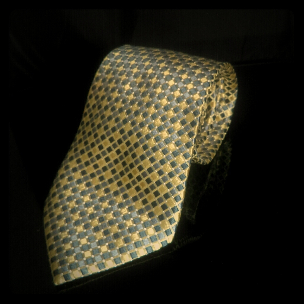 Donald J Trump tie
